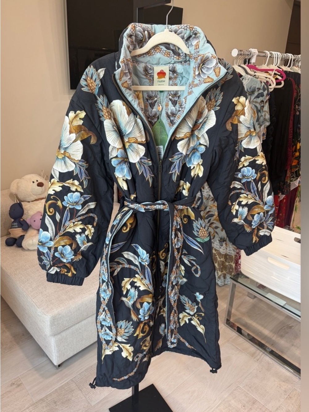 Black Flowerful Snake Garden Reversible Maxi Puffer
Jacket by Farm Rio DT - Picture 3 of 12